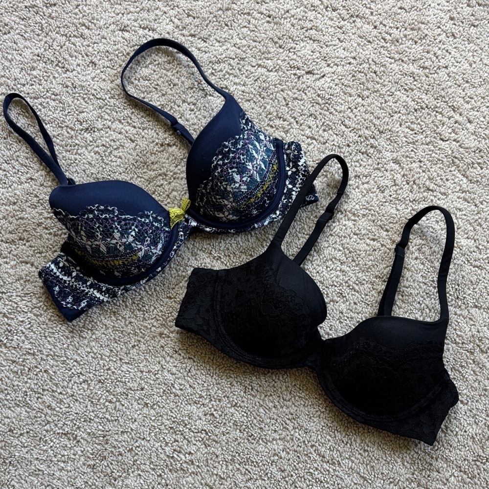 Victoria's Secret Body Lined Demi bra bundle